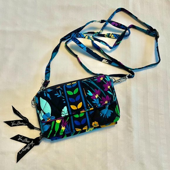 Vera Bradley RFID Crossbody Bag Blue Floral - Picture 1 of 6